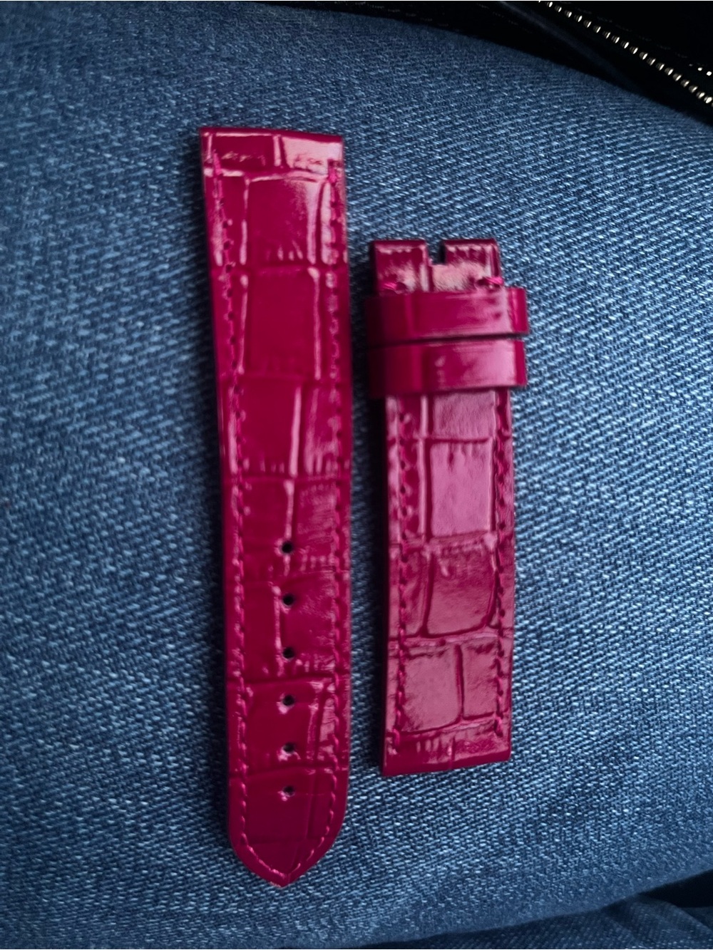 ✨Authentic✨ Chopard Almost New Raspberry Fuchsia  PinkCalfskin Watch Straps